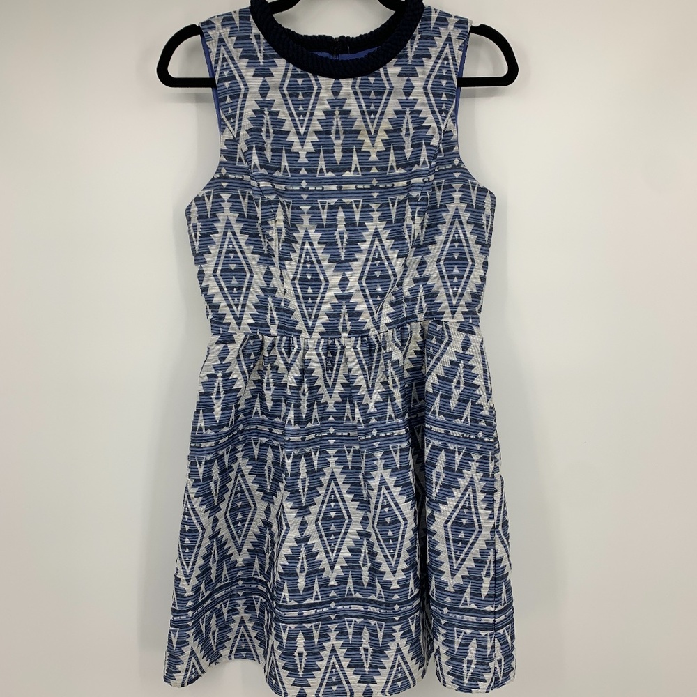 Jessica Simpson dress 6 fit and flare braided neck